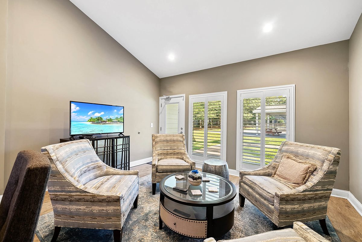 Martins Creek Apartments